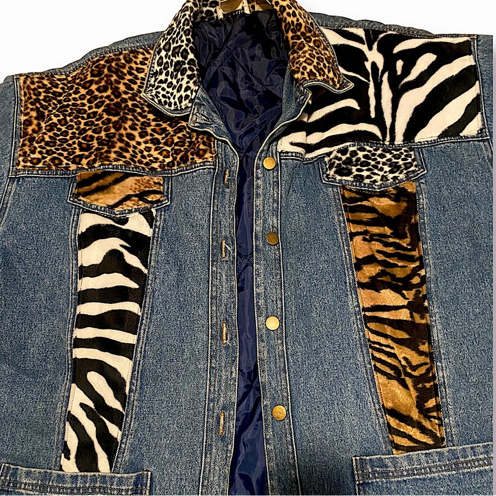 Vintage Plus Size Denim Jacket/ Mixed Animal Print Detailing/ size 3X